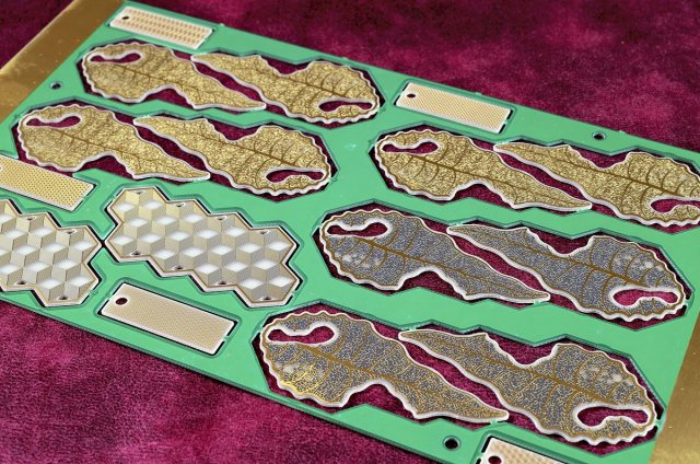 Biến bảng mạch in thành tác phẩm nghệ thuật